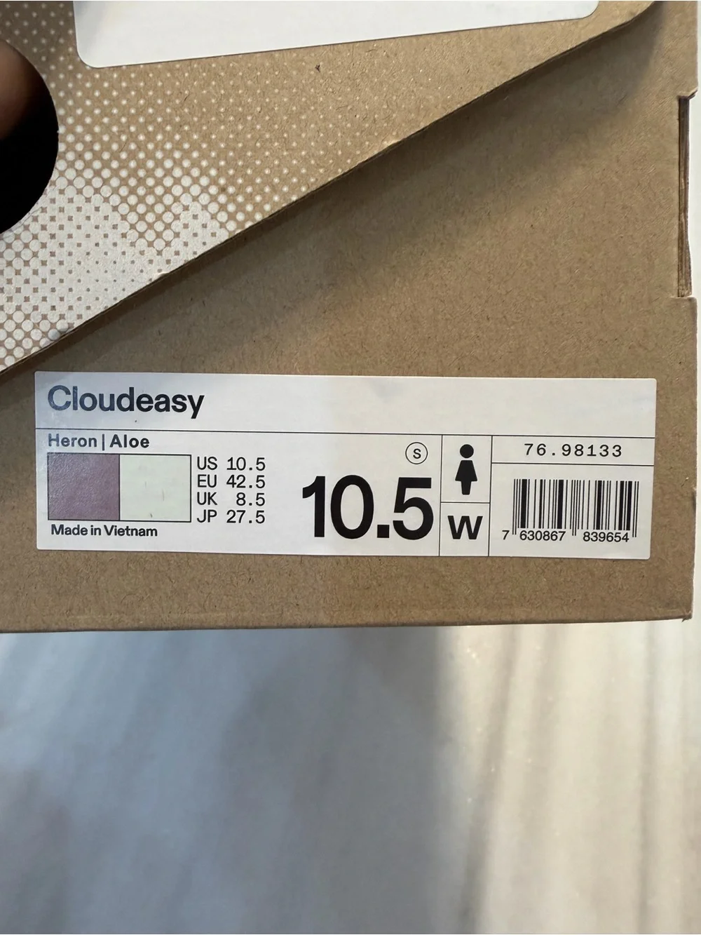On Running Cloud Easy Women’s Lightweight Knit Sneakers in Mauve